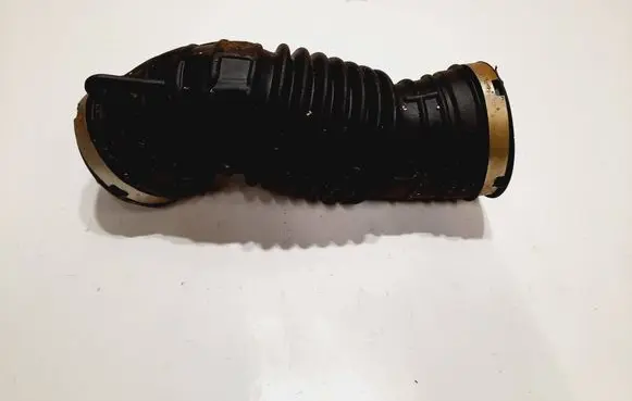Air intake hose/pipe