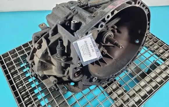 Opel Vivaro Manual 5 speed gearbox PK5011 IMPRK1589940