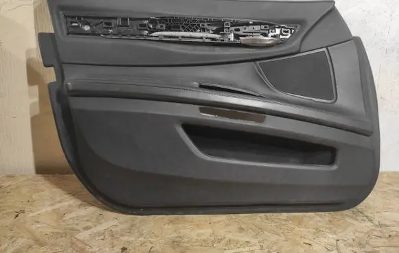 BMW 7 F01 F02 F03 F04 Front door card panel trim
