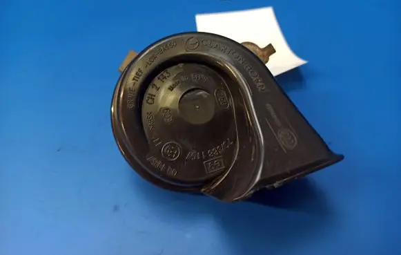 Mercedes-Benz E W211 Horn signal 703881157 001157