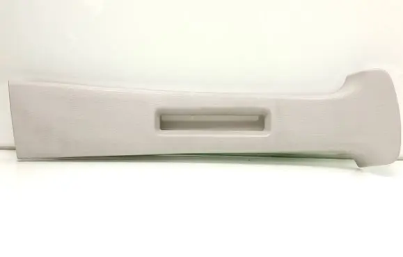 Suzuki Grand Vitara II (B) pillar trim (top)