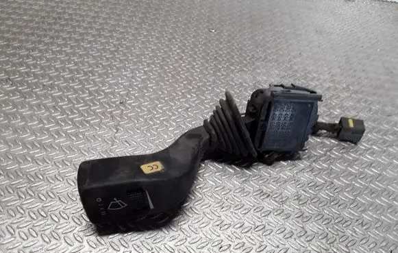 Opel Omega B1 Wiper control stalk 090494655501