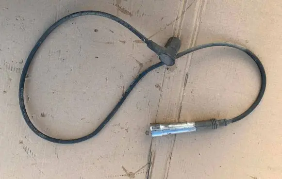Mercedes-Benz W123 Ignition plug leads 