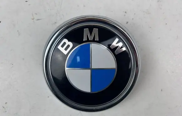 BMW X6 E71 Manufacturers badge/model letters 7196559
