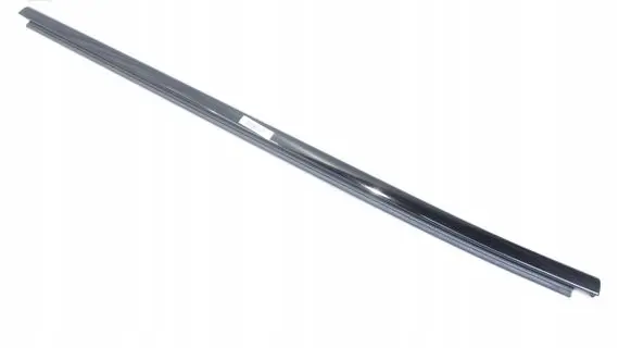 BMW X6M G06 F96 Rear door trim (molding) 7446205