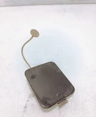 Rear bumper row hook cap/cover