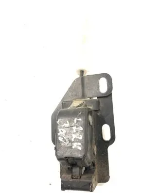 Loading door lock