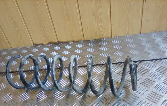 Saab 9-5 Rear coil spring