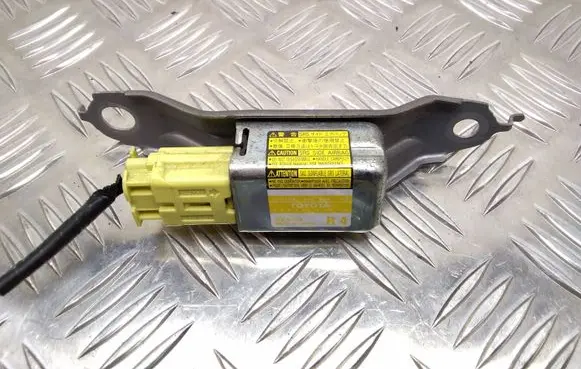Toyota Prius (XW20) Airbag deployment crash/impact sensor 8983347030 1879000911 89833