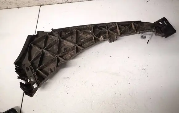 Audi Q7 4L Front bumper mounting bracket 4L0807284