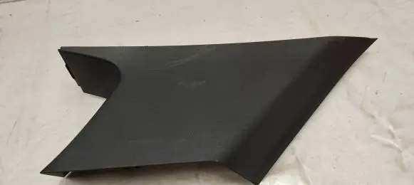 (C) pillar trim
