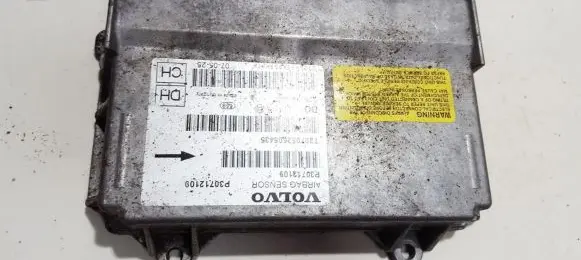 Volvo V70 Airbag control unit/module 0285001940 P30712109