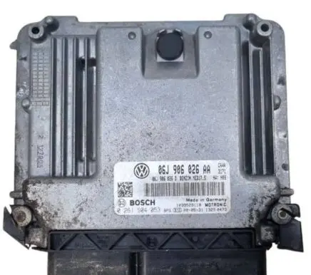 Volkswagen Tiguan Engine control unit/module 06J906026AA 06J906026D