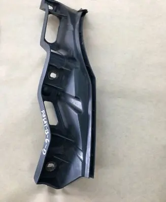 Volkswagen PASSAT B6 Front bumper mounting bracket 3C0807890