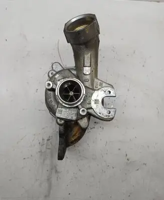Volkswagen Jetta VI Turbo 04E145721F 09021600048