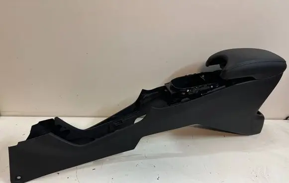 Honda HR-V Armrest 