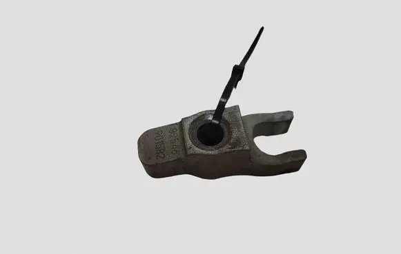 Opel Insignia A Fuel Injector clamp holder 82546