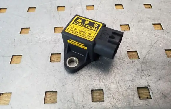 Toyota Land Cruiser (J120) ESP acceleration yaw rate sensor 8944160010