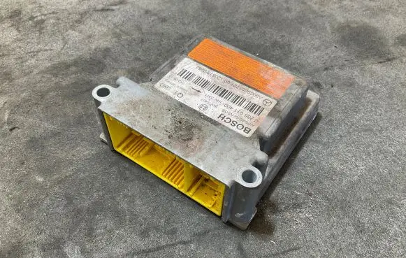 Mercedes-Benz Sprinter W906 Airbag control unit/module A9069005701 0285011400 012061302