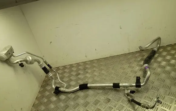 KIA Ceed Air conditioning (A/C) pipe/hose 97775CR100