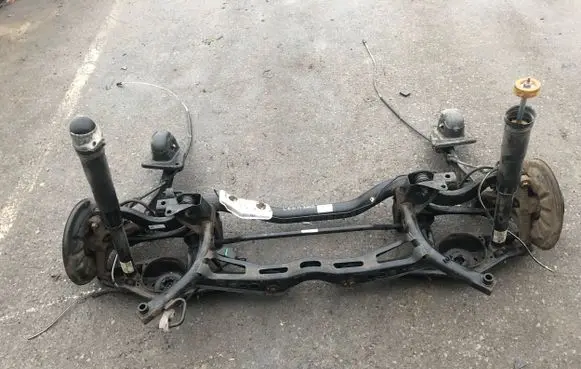 Seat Leon (5F) Rear axle beam 5Q0505315H