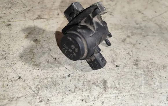 Renault Laguna II Turbo solenoid valve 7700113071