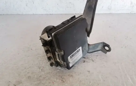 Toyota Corolla Verso AR10 ABS Pump 026523422244540