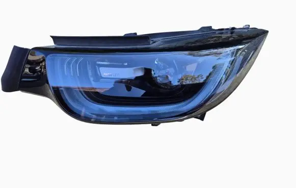 BMW i3 Headlight/headlamp 9853413