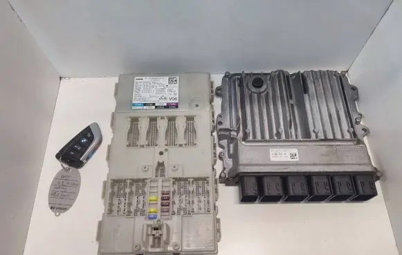 BMW X3 G01 Engine ECU kit and lock set 9886569 9436418