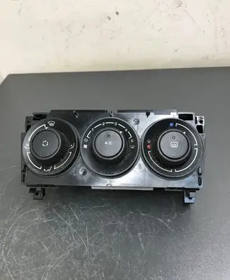 Peugeot 5008 Climate control unit