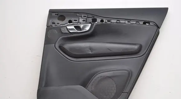 Volvo XC90 Front door card panel trim 31393116