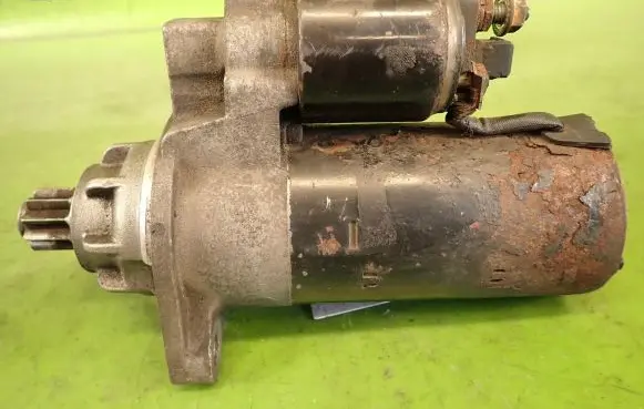 Volkswagen Golf IV Starter motor