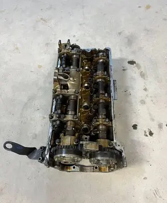 BMW X5 E70 Engine head 7563834 N62 5-8Cyl