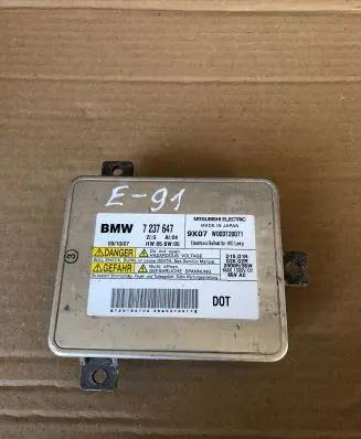 BMW 3 E90 E91 Headlight ballast module Xenon 7237647 W003T20071