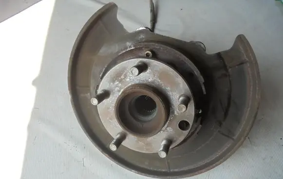 Jaguar XK8 - XKR Rear wheel hub