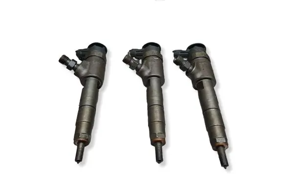 Peugeot 207 Fuel injector S27624883 0445110339
