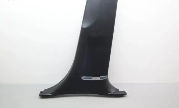 SsangYong Rexton (B) pillar trim (top)