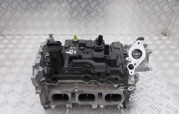Nissan X-Trail T33 Engine head WOSRPJ7ZA