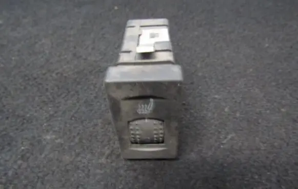 Seat heating switch