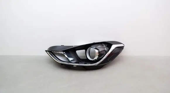 Hyundai i10 Under headlight/headlamp trim 
