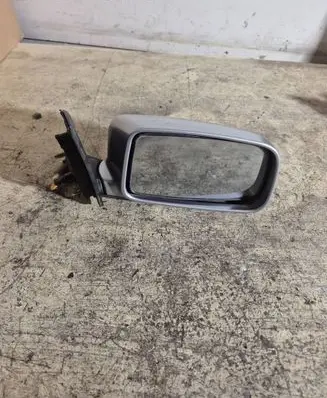 Mitsubishi Lancer Front door electric wing mirror E1010496 E1010838