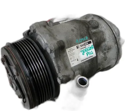 Dacia Jogger Air conditioning (A/C) compressor (pump) 926003380R