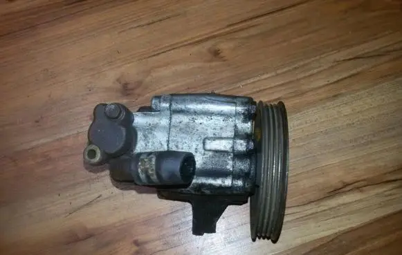 Honda Accord Power steering pump PT0451588Q