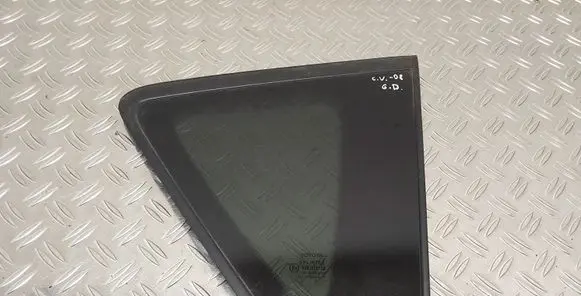 Toyota Corolla Verso AR10 Rear side window