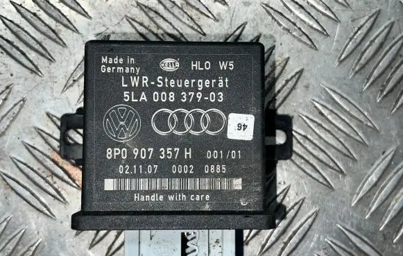 Audi A6 S6 C6 4F Light module LCM 8P0907357H 5LA00837903