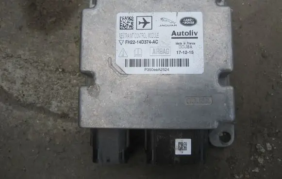 Land Rover Discovery 4 - LR4 Airbag control unit/module FH2214D374AC