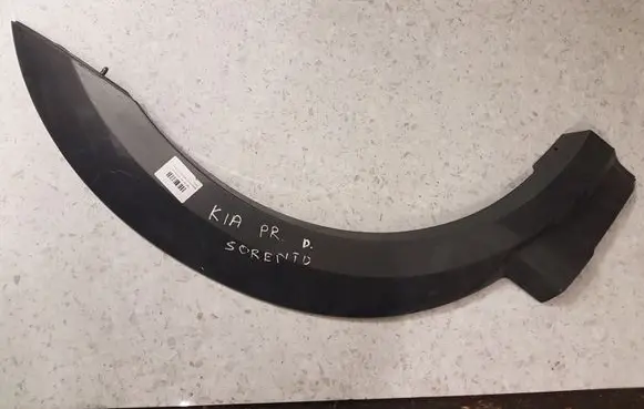 KIA Sorento Fender trim (molding) 877213E001