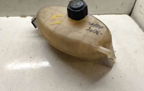 Renault Trafic II (X83) Coolant expansion tank/reservoir 7700312900 9446557