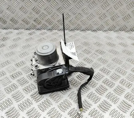 Mercedes-Benz E W238 ABS Pump A2134313601