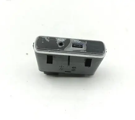 Alfa Romeo Stelvio AUX in-socket connector 1561247210 156124721